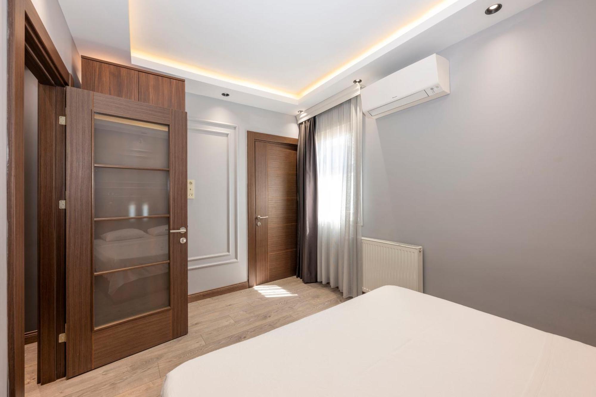 Comfort Suites Hotel Istanbul Exterior photo