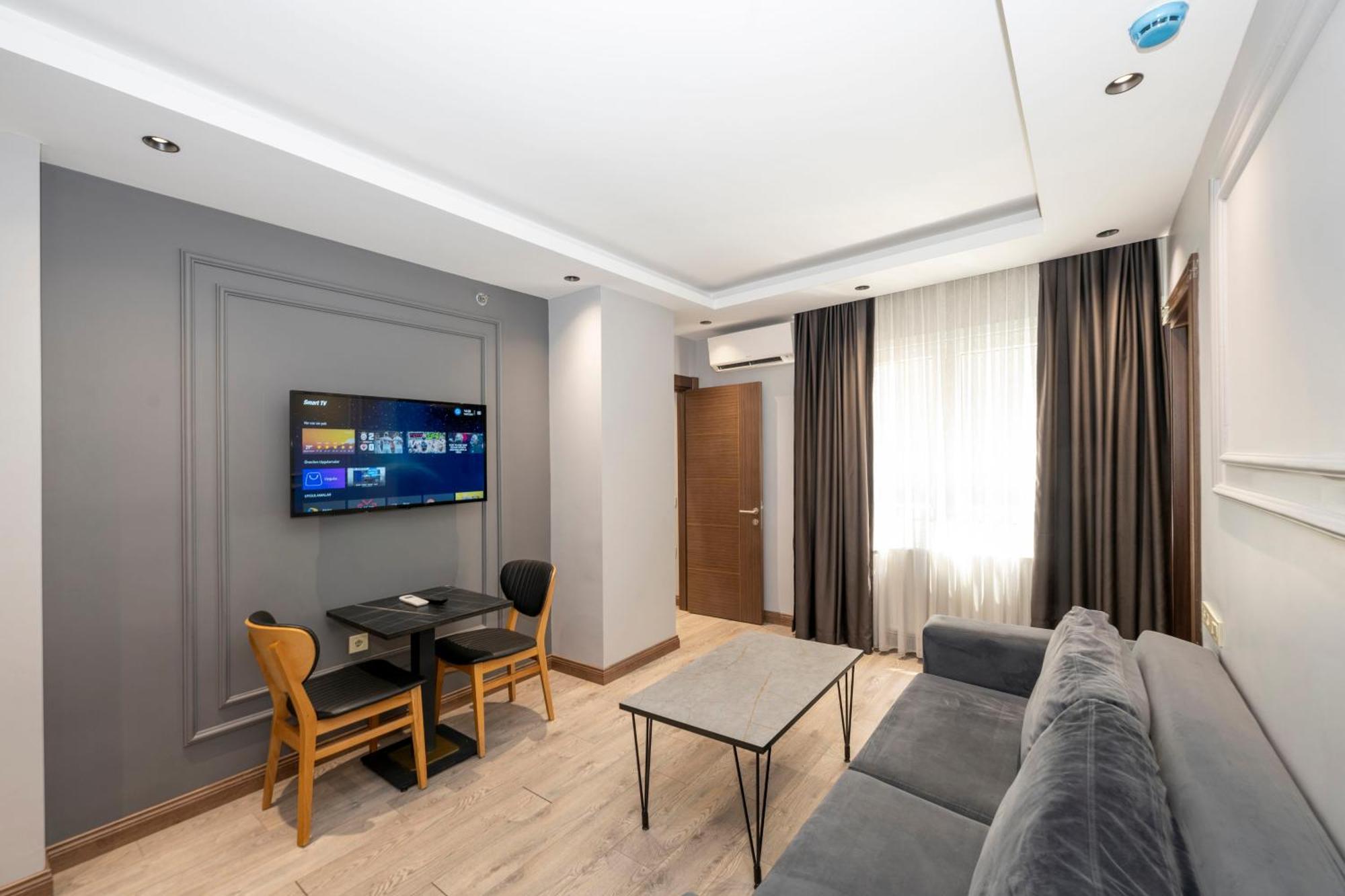 Comfort Suites Hotel Istanbul Exterior photo