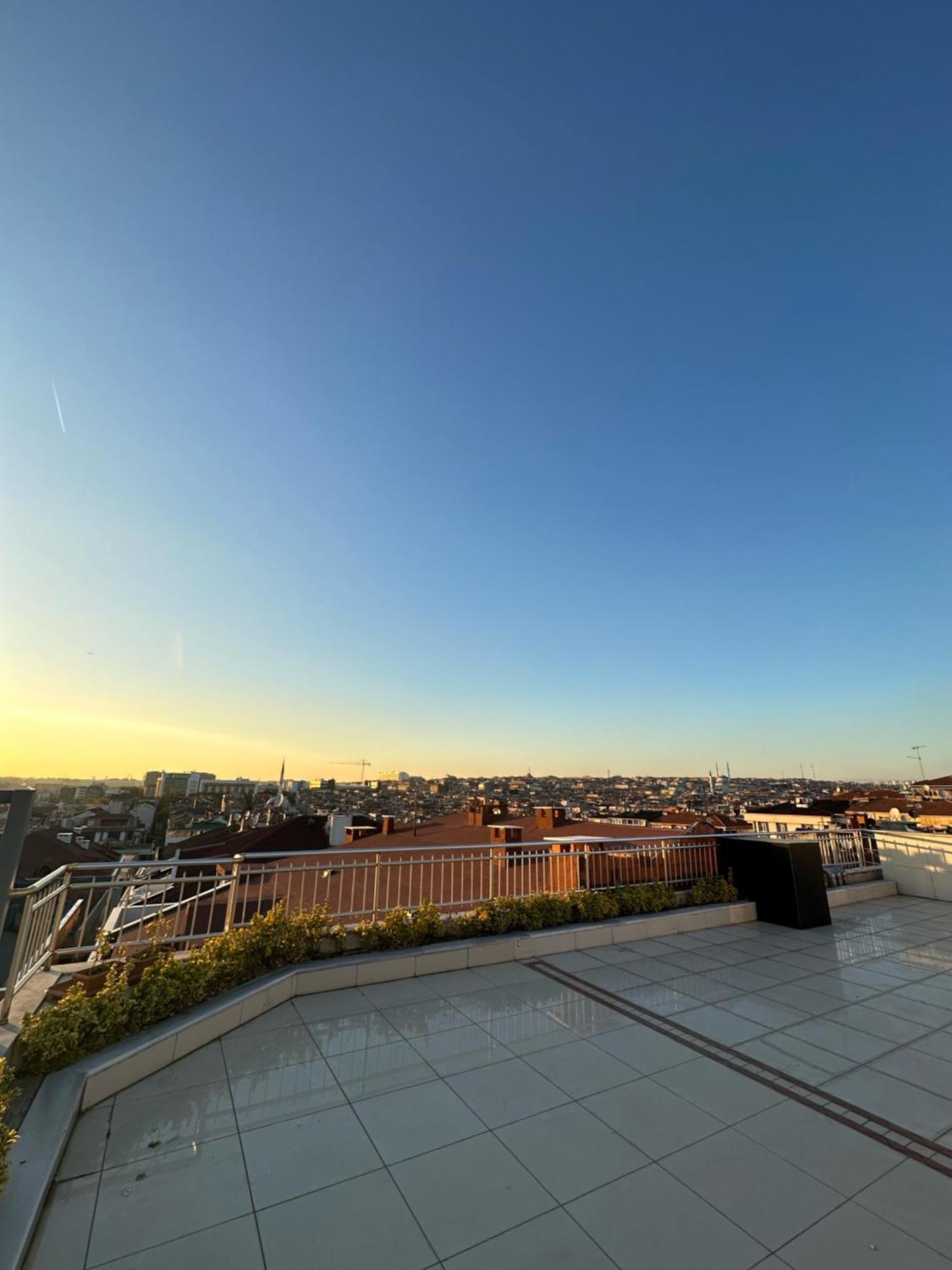 Comfort Suites Hotel Istanbul Exterior photo