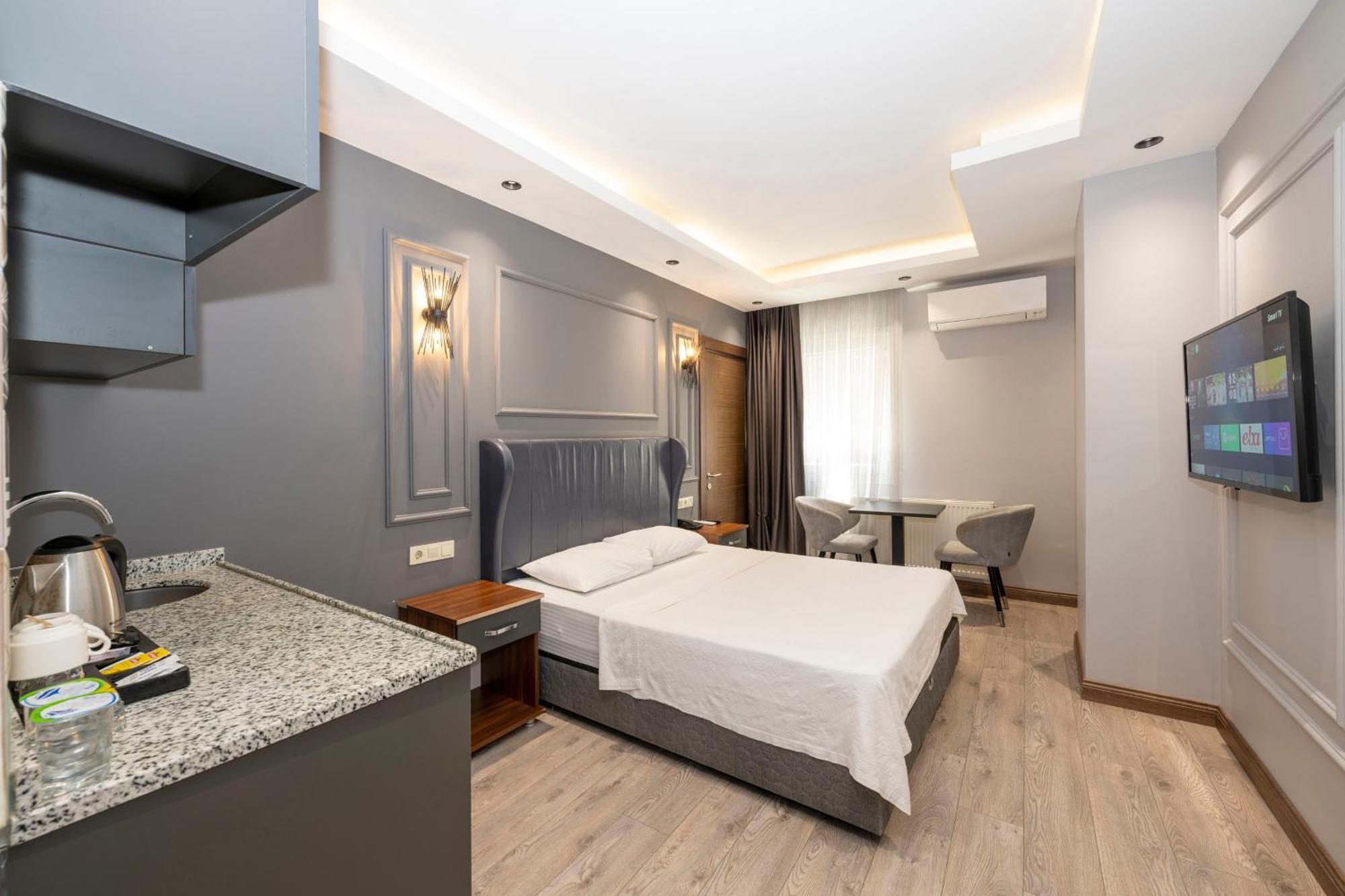 Comfort Suites Hotel Istanbul Exterior photo